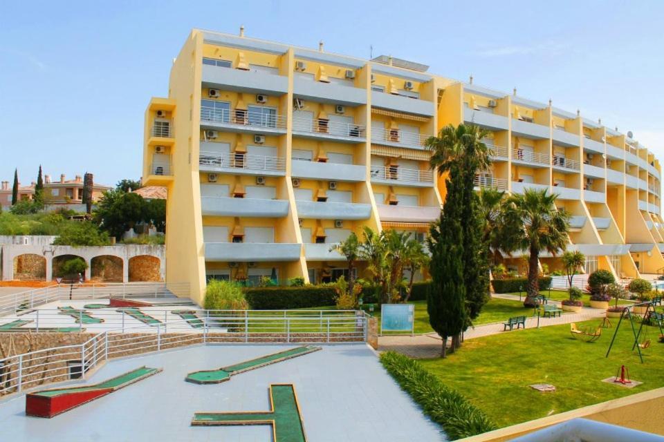 Meia Terrace Apartamento *